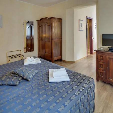 Castello Rosso 4*