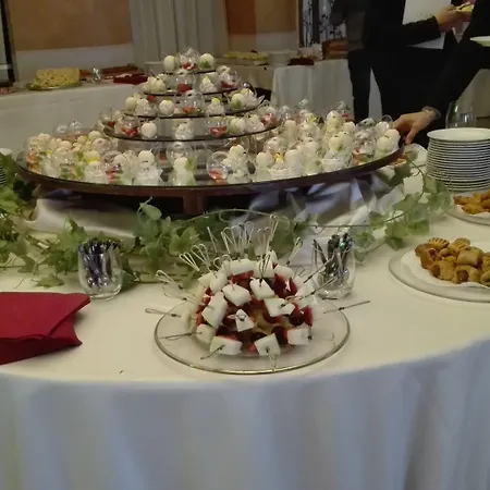 Castello Rosso Hotel