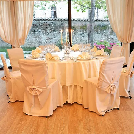 Castello Rosso Hotel