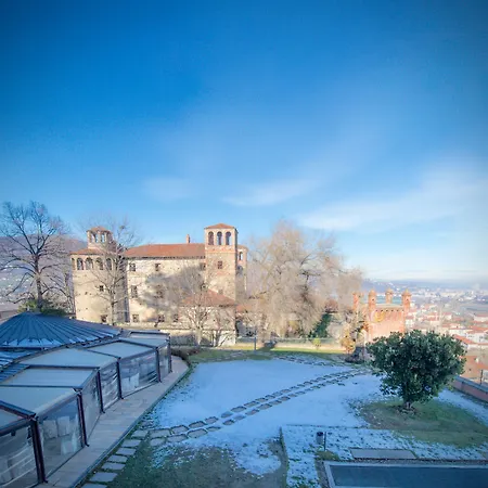 Castello Rosso Отель 4*