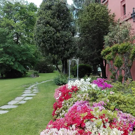 Castello Rosso Отель 4*