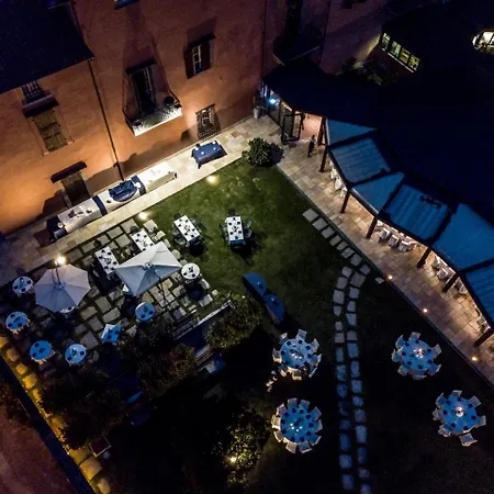 Castello Rosso 4*
