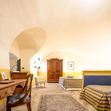 Castello Rosso فندق Costigliole Saluzzo