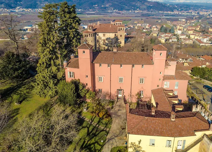 Hotell Castello Rosso 4*