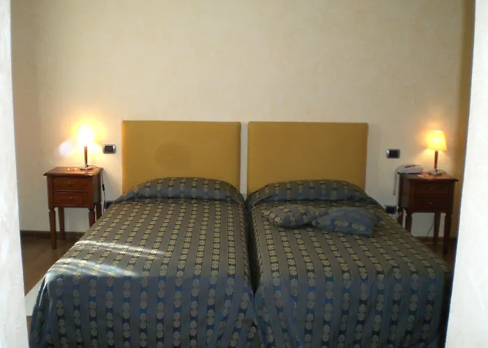 Castello Rosso Costigliole Saluzzo