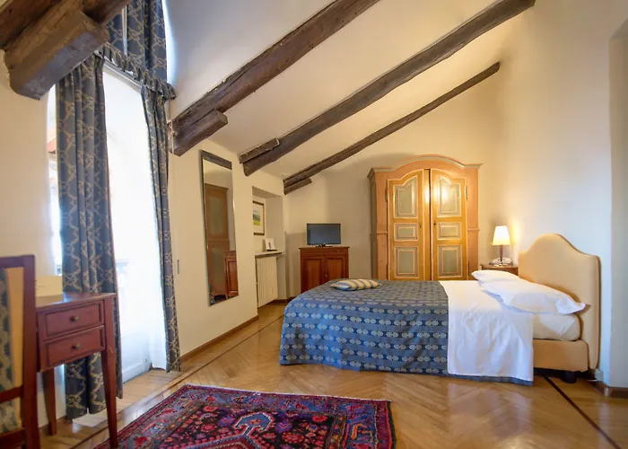 Castello Rosso Hotel 4*