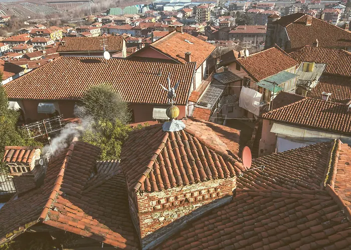 Castello Rosso 4* Costigliole Saluzzo