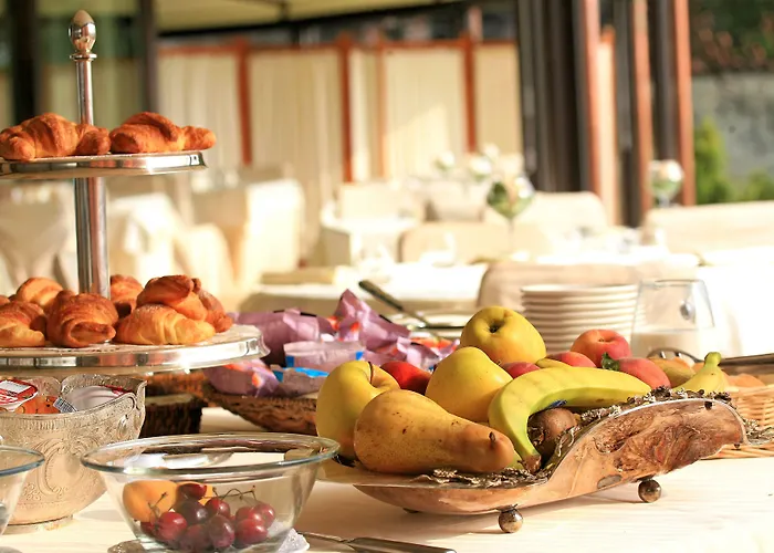 Hotel Castello Rosso 4*