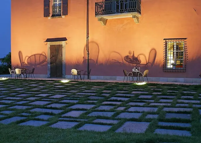 Hotell Castello Rosso Costigliole Saluzzo