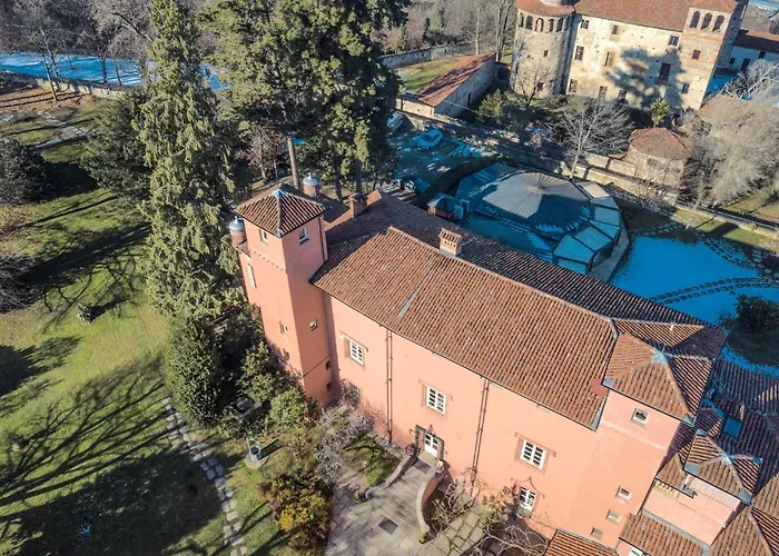 Castello Rosso 4* Costigliole Saluzzo